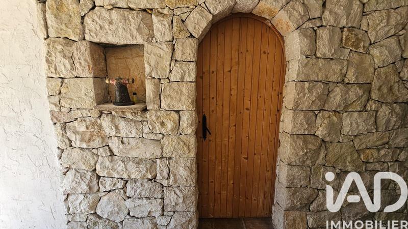 Maison - 204 m² - 6 pièces