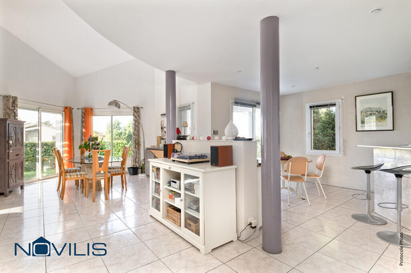 Villa - 182 m² - 5 pièces