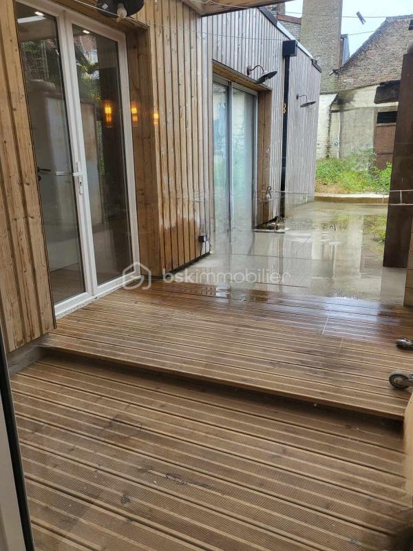 Immeuble - 166 m² - 6 pièces