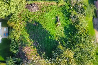 Terrain constructible - 285 m²