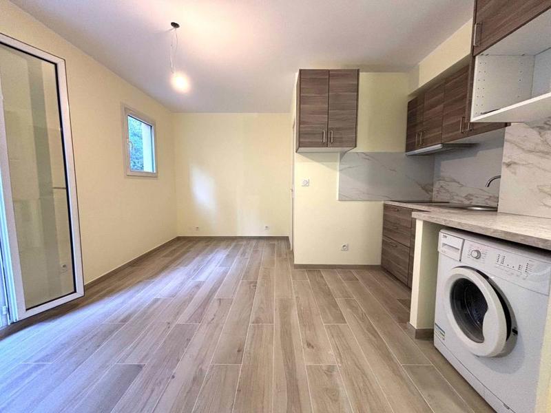 Studio - 17 m² - 1 pièce