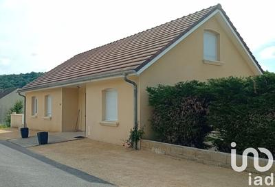 Maison - 135 m² - 5 pièces