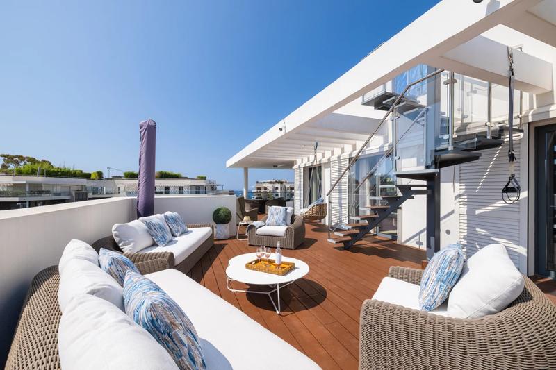 Appartement - 182 m² - 5 pièces