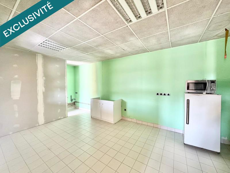 Terrain industriel - 5 449 m²