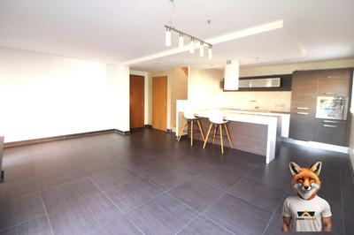 Appartement - 81 m² - 5 pièces