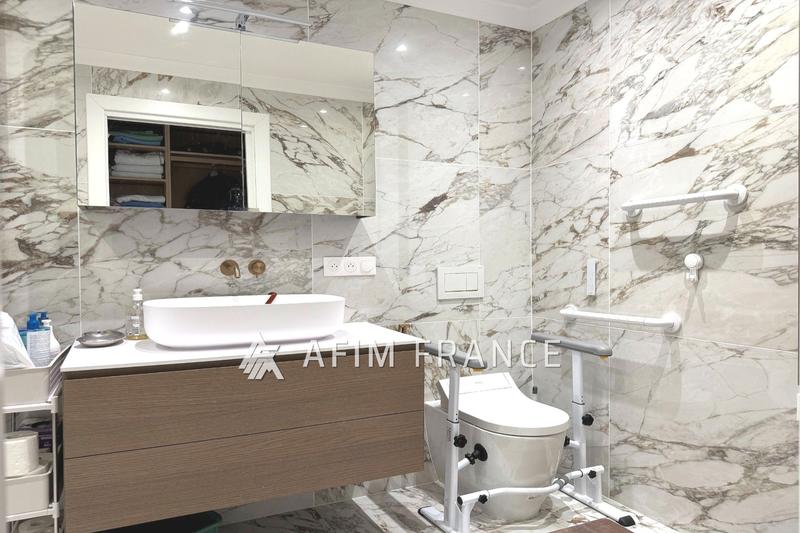 Appartement - 86 m² - 3 pièces