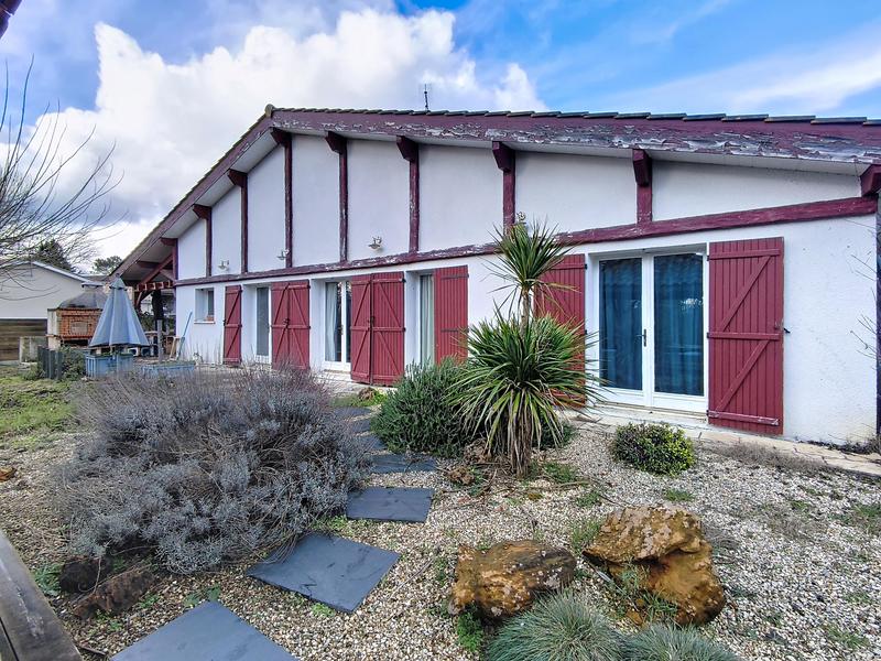 Maison - 175 m² - 6 pièces