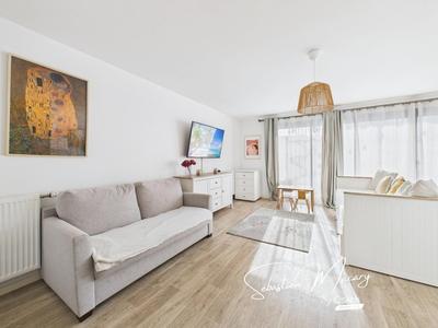 Appartement - 96 m² - 5 pièces