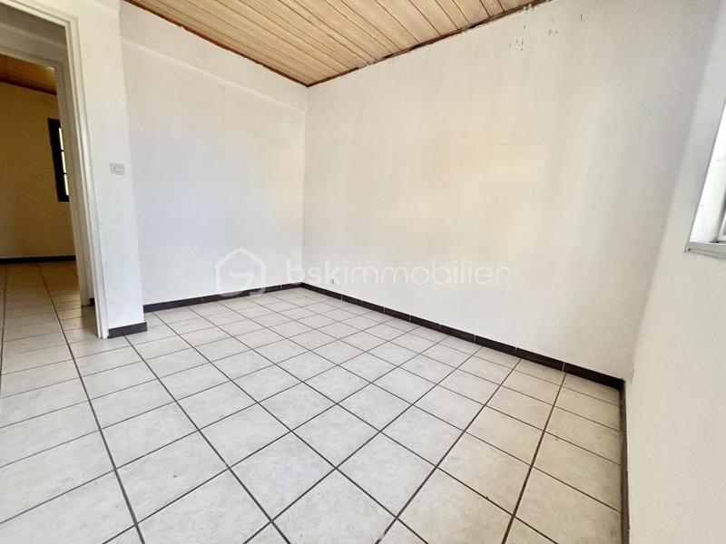 Maison - 200 m² - 7 pièces