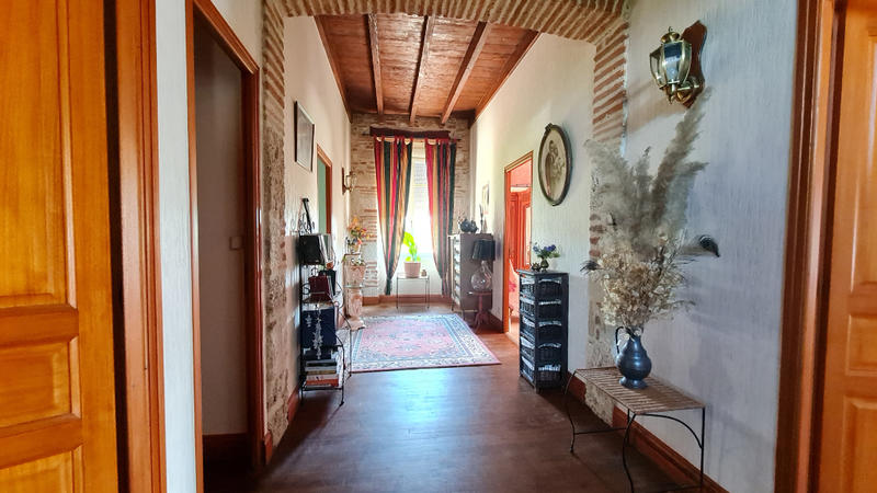 Maison - 185 m² - 6 pièces