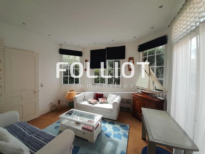 Propriété - 135 m² - 6 pièces