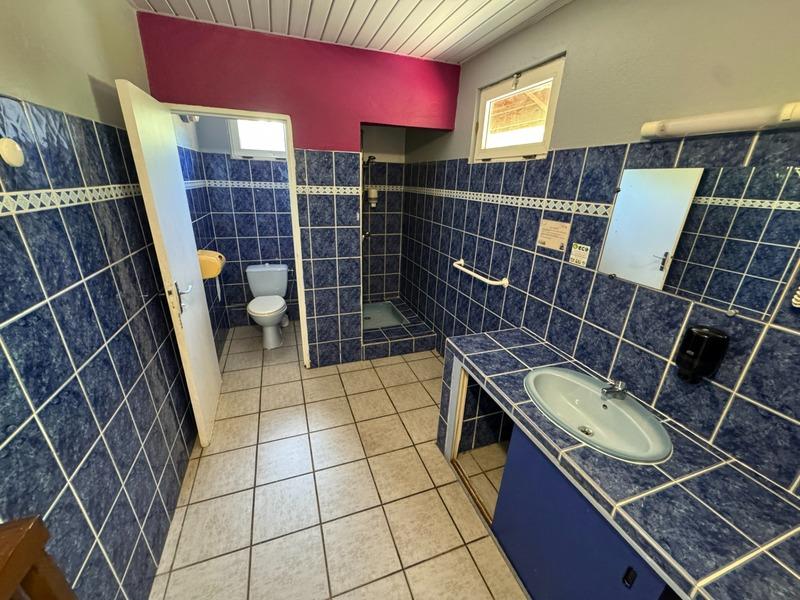 Fonds de commerce - 1 368 m²