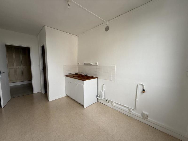 Appartement ancien - 67 m² - 3 pièces