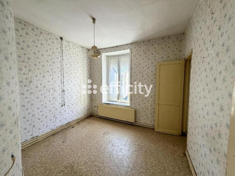 Maison - 79 m² - 5 pièces