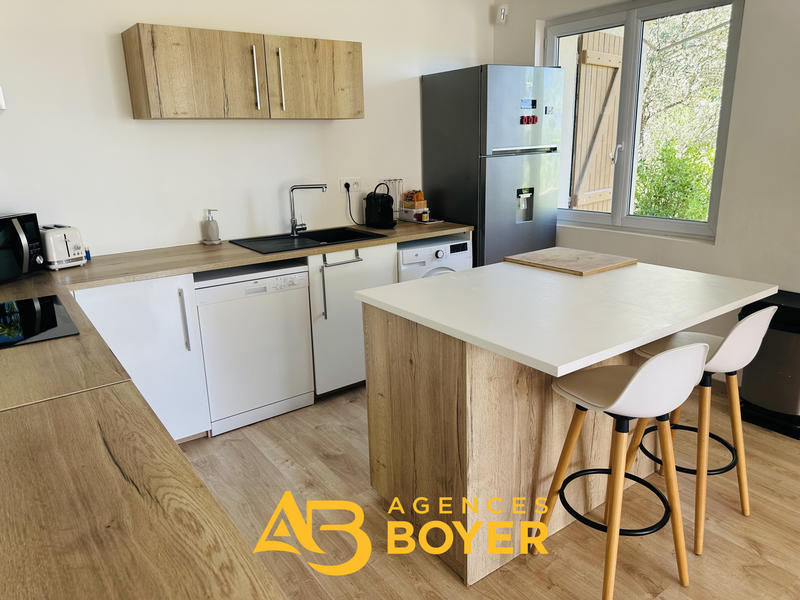 Appartement - 94 m² - 4 pièces