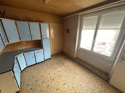 Maison - 90 m² - 3 pièces