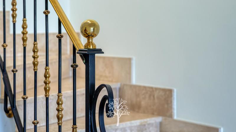 Maison - 278 m² - 7 pièces