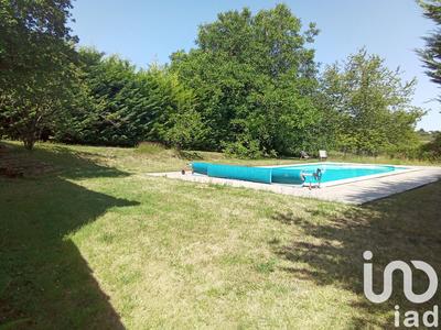 Maison - 254 m² - 7 pièces