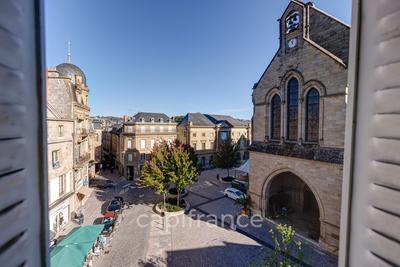 Appartement bourgeois - 124 m² - 5 pièces