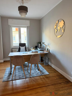 Bureau - 80 m² - 4 pièces