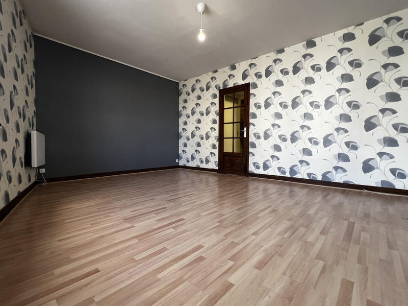 Immeuble - 140 m² - 6 pièces