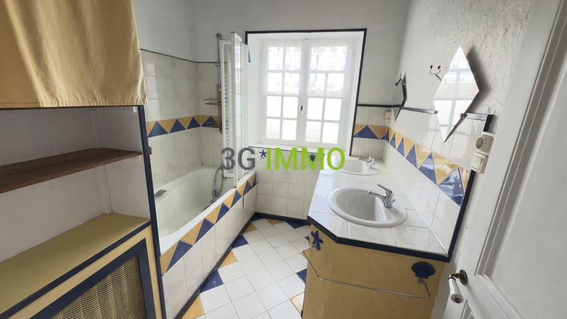 Maison ancienne - 100 m² - 5 pièces