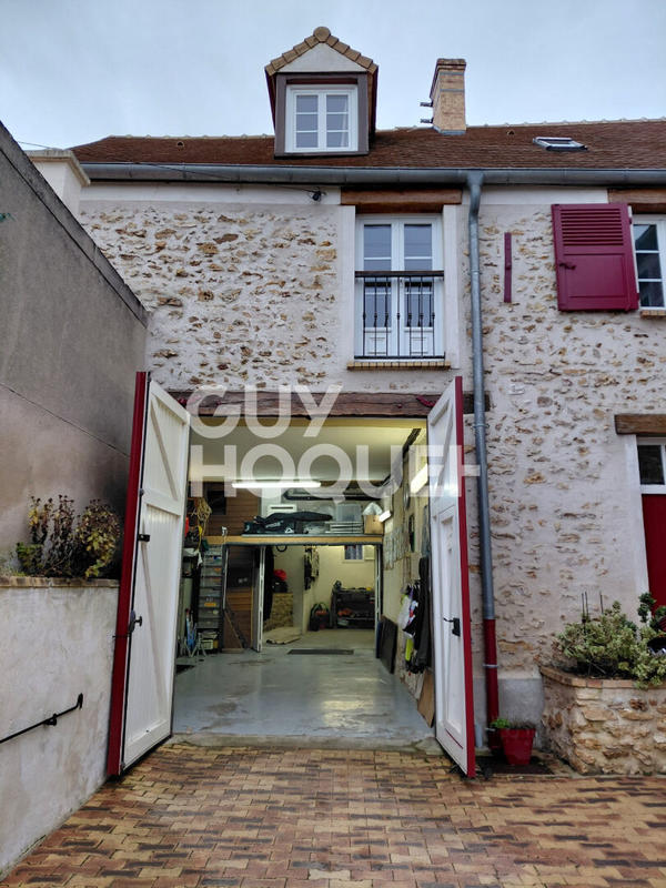 Maison - 163 m² - 6 pièces