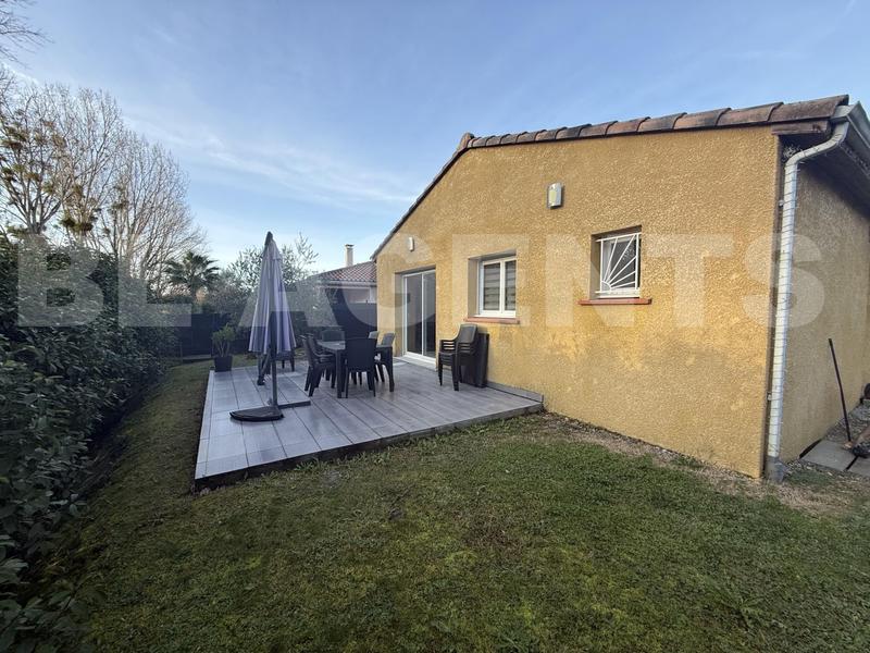 Maison traditionnelle - 101 m² - 6 pièces