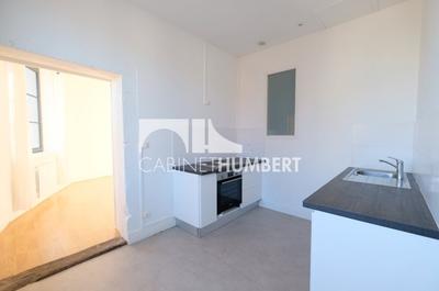 Appartement - 194 m² - 6 pièces