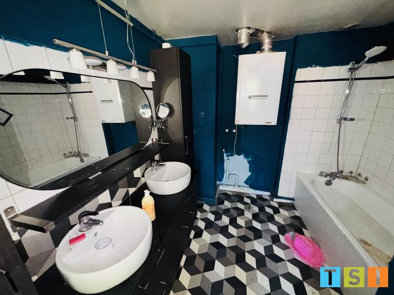 Appartement - 104 m² - 4 pièces