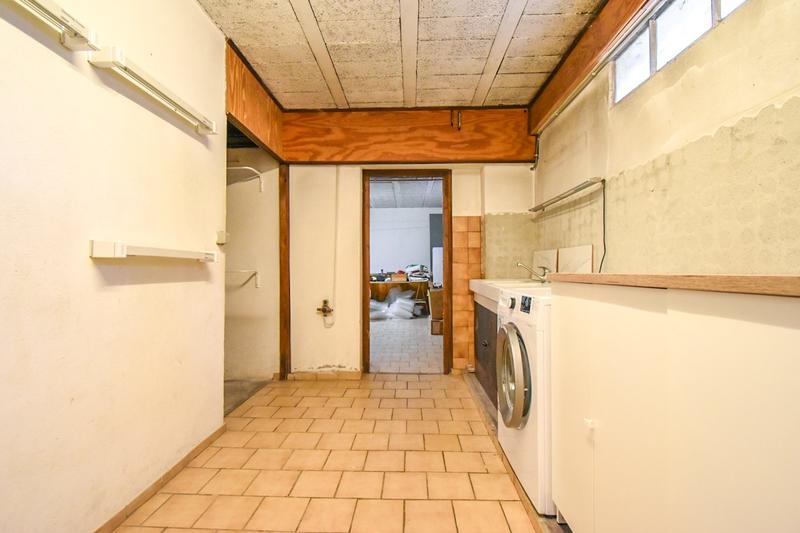 Maison - 194 m² - 8 pièces