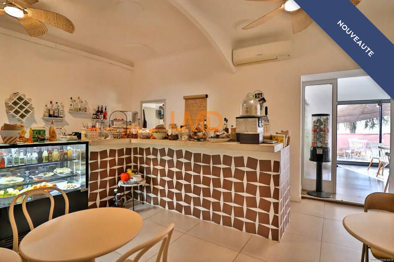 Fonds de commerce - Bureau - 121 m²