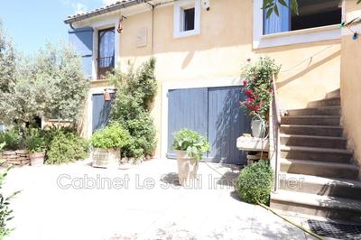 Mas - 250 m² - 9 pièces