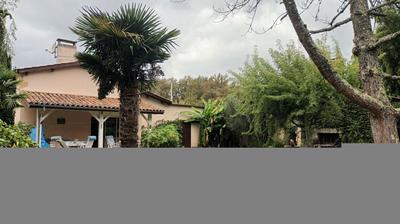 Maison en pierre - 122 m² - 6 pièces