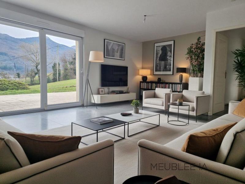 Maison - 110 m² - 5 pièces