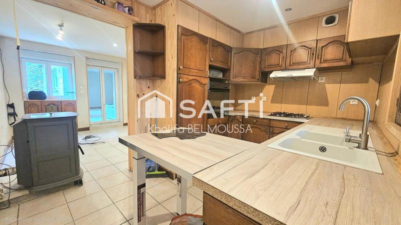 Maison - 100 m² - 6 pièces