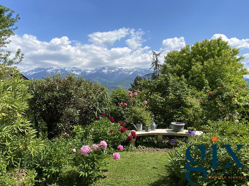 Maison - 170 m² - 7 pièces