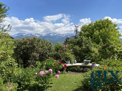 Maison - 170 m² - 7 pièces