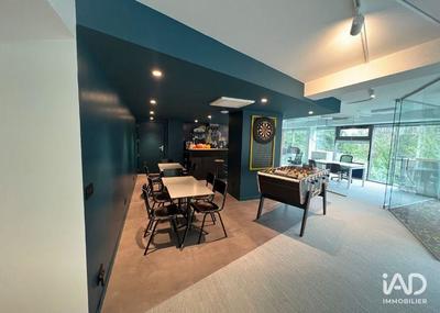 Bureau - 370 m²