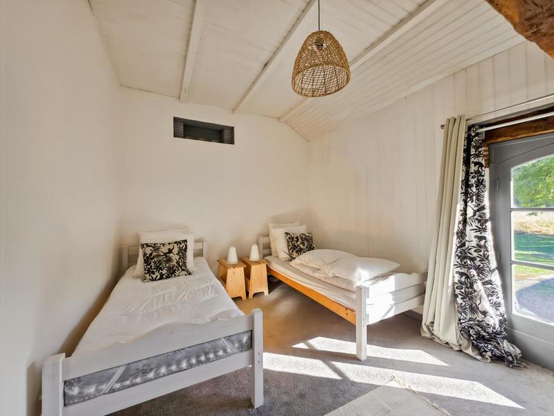 Maison - 264 m² - 10 pièces