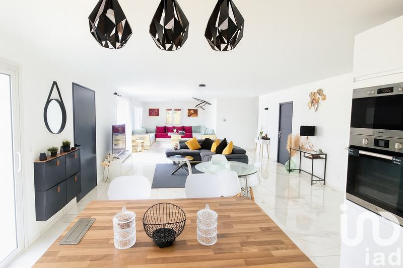 Maison - 125 m² - 5 pièces