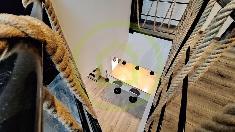 Maison de ville - 166 m² - 8 pièces