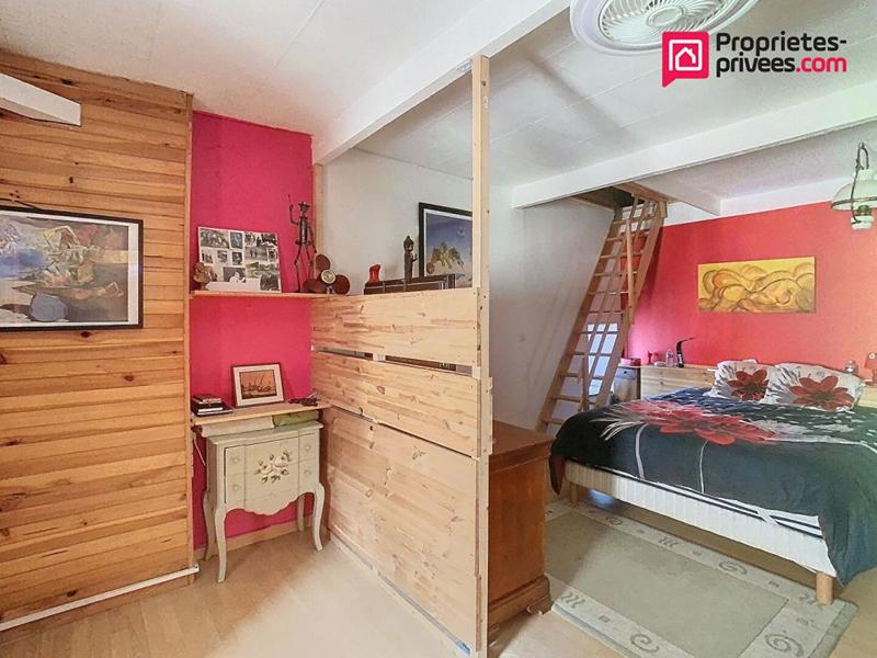 Maison - 167 m² - 7 pièces