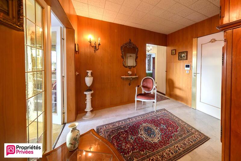 Appartement - 98 m² - 4 pièces