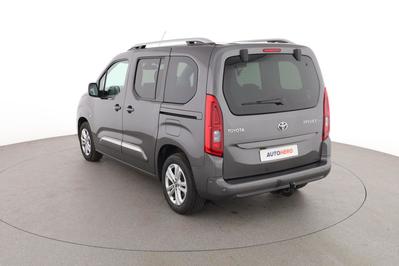 Toyota Proace City Verso Medium 1.5 d-4d Executive 100 ch