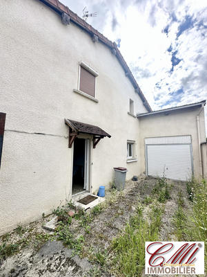 Maison - 110 m² - 7 pièces