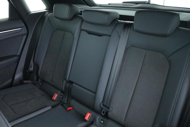 Audi Q3 35 Tfsi s Edition s tronic 7 150 ch