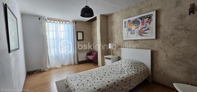 Maison ancienne - 165 m² - 7 pièces