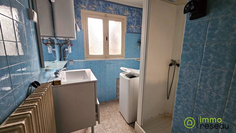 Maison - 93 m² - 4 pièces