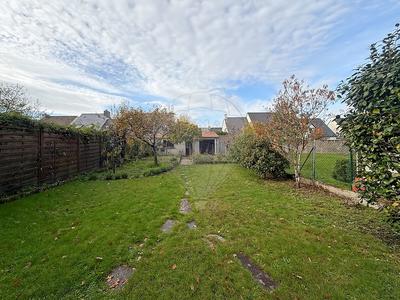 Maison - 96 m² - 5 pièces